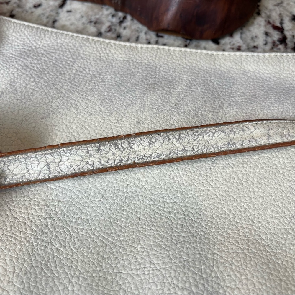 Distressed Kate Spade Leather Hobo - Picture 11 of 16